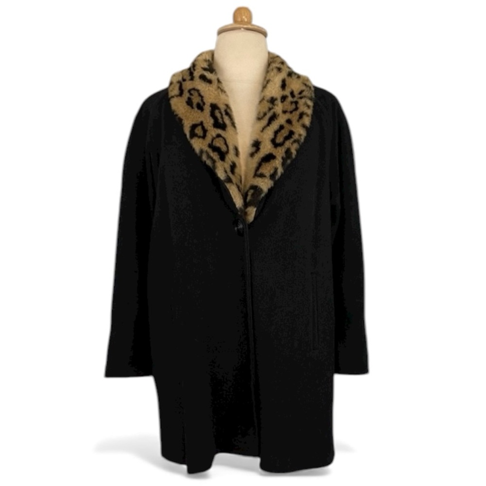 Vintage Black Coat Women’s 14 Faux Fur Collar 1 Button‎ Long Sleeve